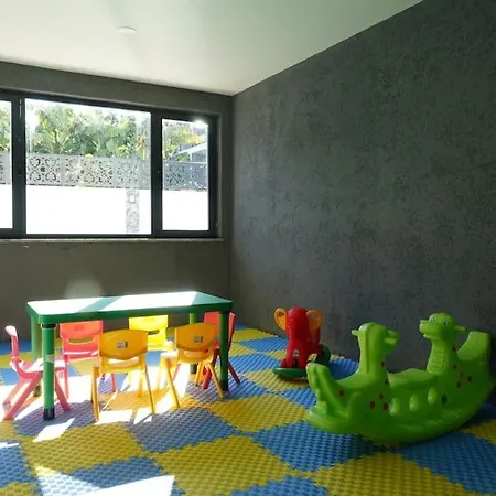 Life Mahmutlar Appartement *